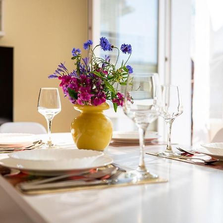 Apartament Arturro Z Ogrodkiem ชกลาร์สกา ปอเรมบา ภายนอก รูปภาพ